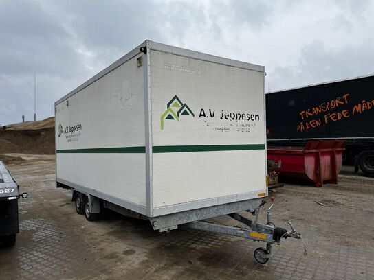 Mandskabsvogn KNOTT KF13