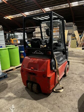 Gaffeltruck m. Lader LINDE E16