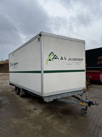 Mandskabsvogn KNOTT KF13