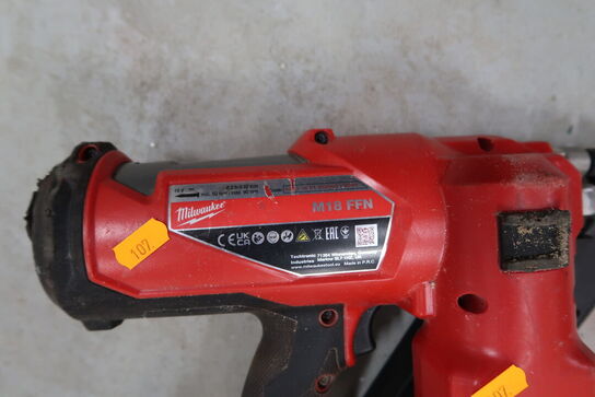 Akku sømpistol MILWAUKEE M18 FFN