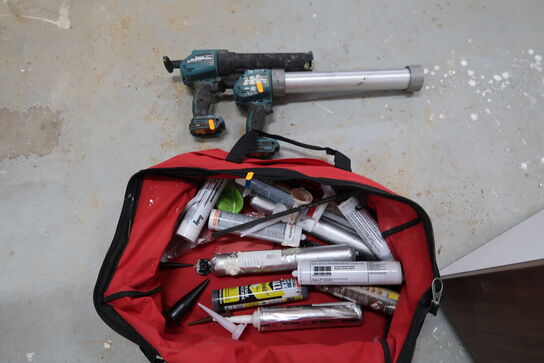 2 stk. akku fugepistoler MAKITA DCG180 samt taske med indhold