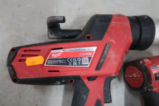 2 stk. akku håndværktøj MILWAUKEE M18 FID3, C18 PCG