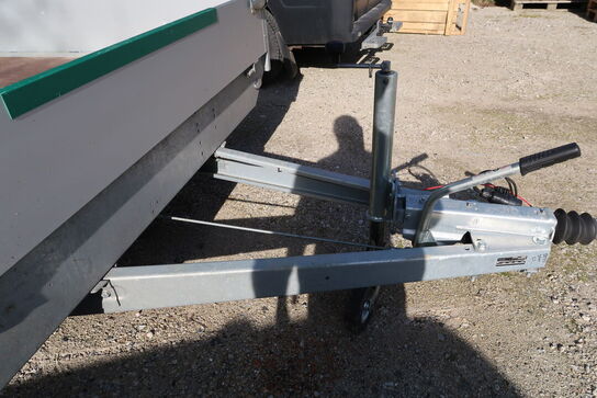 Multi trailer EDUARD 5022-3000 5022-4-pb30-300-63/300