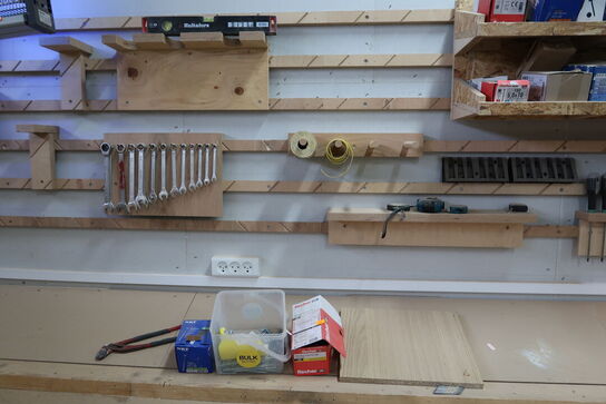 Div. Søm, skruer, værktøj