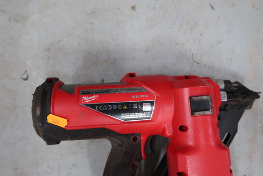 Akku sømpistol MILWAUKEE M18 FFN