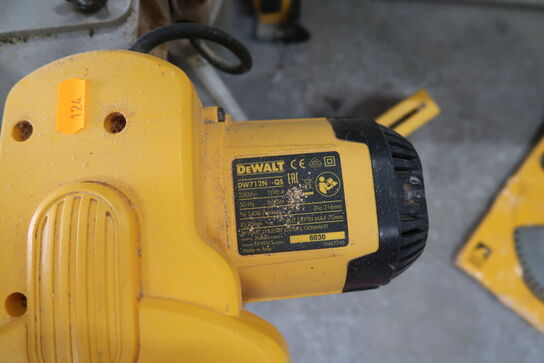 Kap-/geringssav DEWALT DW712N-QS med arbejdsbord