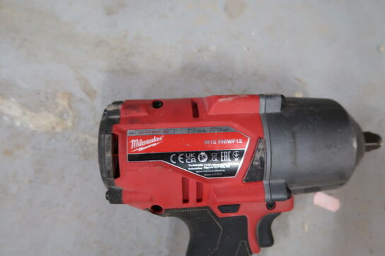 Akku slagnøgle MILWAUKEE M18 FHIWF12