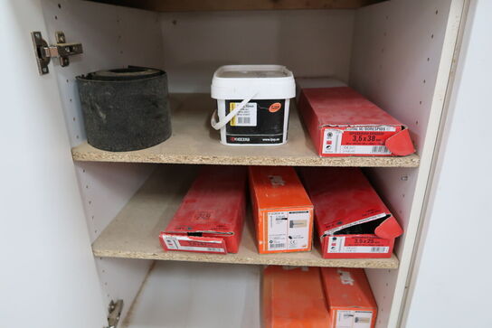 Div. Gipsskruer m.m.