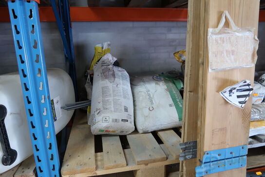 Div. Varelager, værktøj m.m.