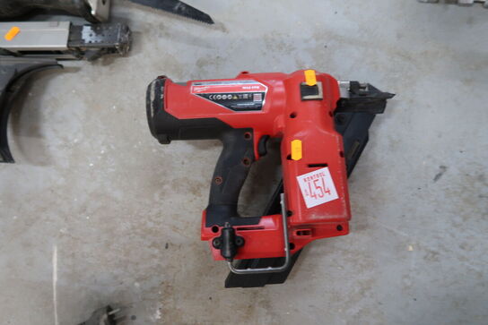 Akku sømpistol MILWAUKEE M18 FFN