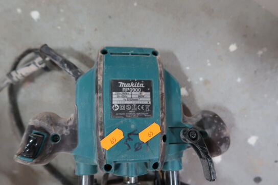 Overfræser MAKITA RP0900