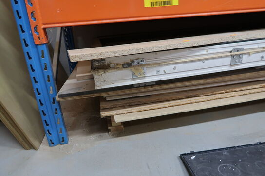 Div. Krydsfinerplader m.m.