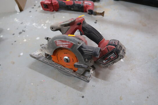 Akku rundsav MILWAUKEE M18 CCS55 med batteri