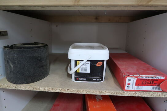 Div. Gipsskruer m.m.