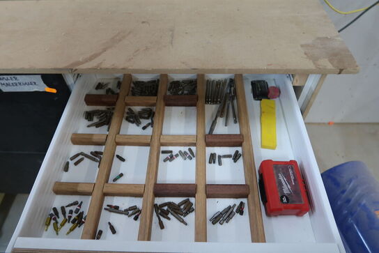 Div. Malerudstyr, bor, bits m.m.