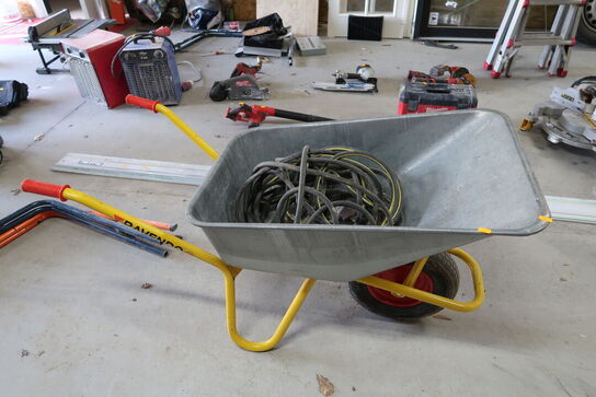 Trillebør med indhold