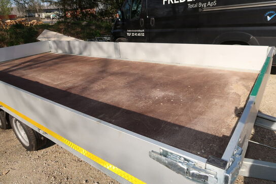 Multi trailer EDUARD 5022-3000 5022-4-pb30-300-63/300