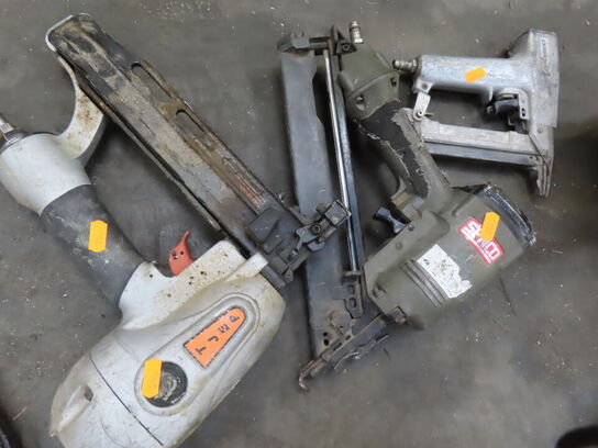 3 stk. pistoler (søm og dykker)