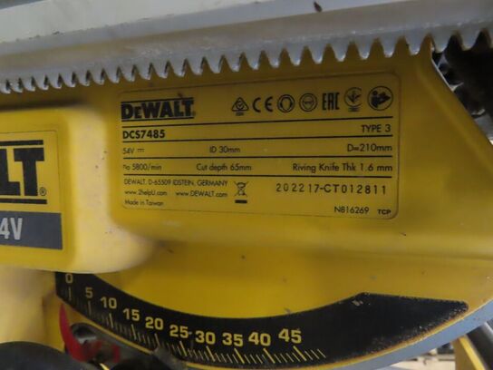 Bordrundsav DEWALT DCS7485