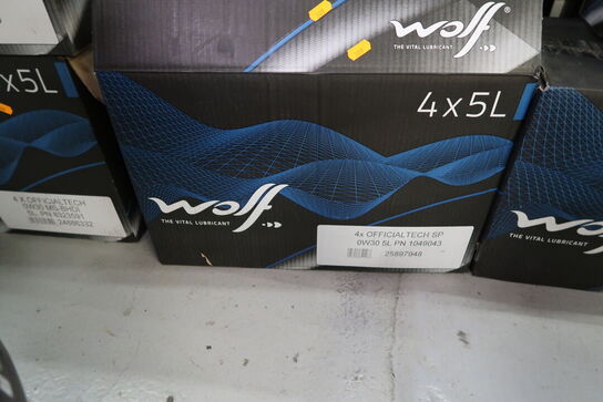 2 dunke olie WOLF 0W30 5L