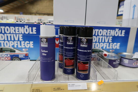 Hylde med div. Plejemidler m.m.