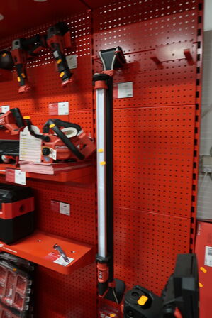 Arbejdslampe MILWAUKEE M12 UHL-0