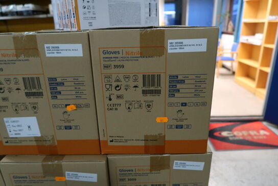 22 kasser engangshandsker GLOVES NITRILE