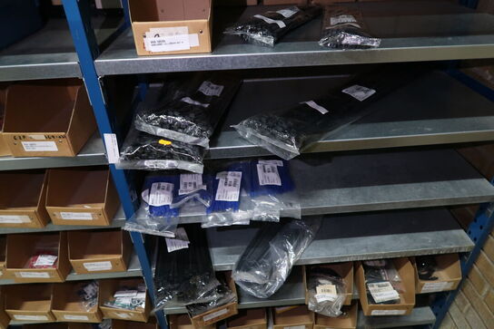 Div. Varelager, værktøj m.m.