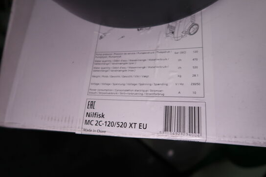 Slange til nilfisk højtryksrenser samt murerspand