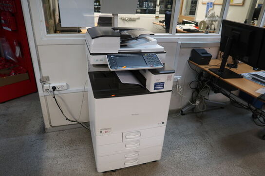 Kopimaskine RICOH MP C3003