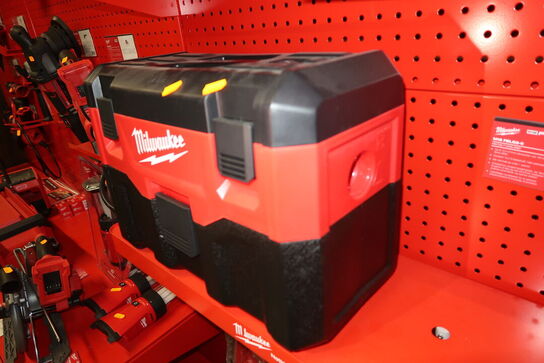Støvsuger MILWAUKEE M18 VC-2