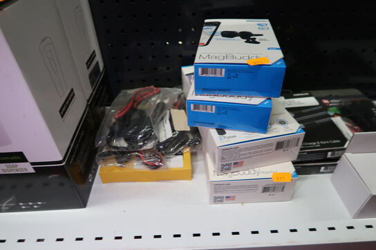 Sæbedispenser, div. Værktøj m.m.