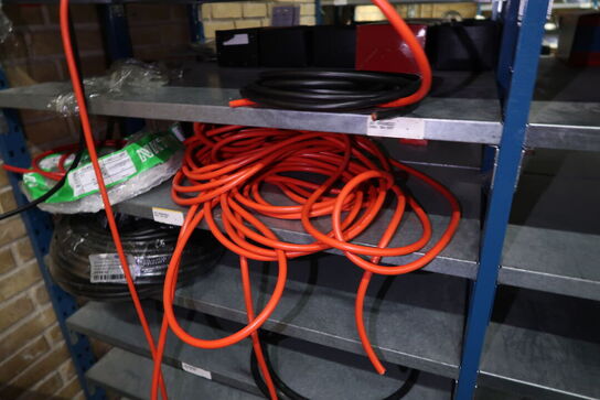 Div. Varelager, bolte, skæreskiver m.m.