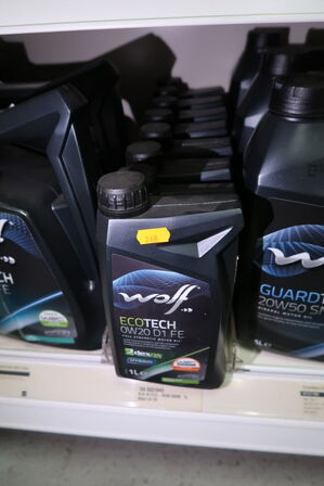 7 dunke olie WOLF 0W20 D1 FE 1L
