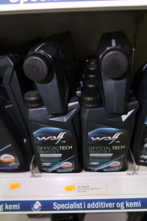14 dunke olie WOLF 0W20 C6 F 1L