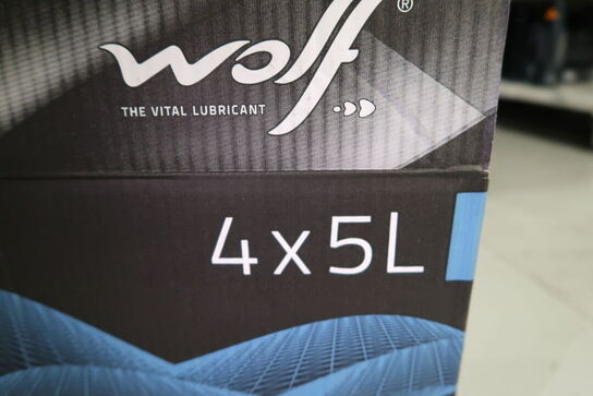 3 dunke olie WOLF 0W40 5L