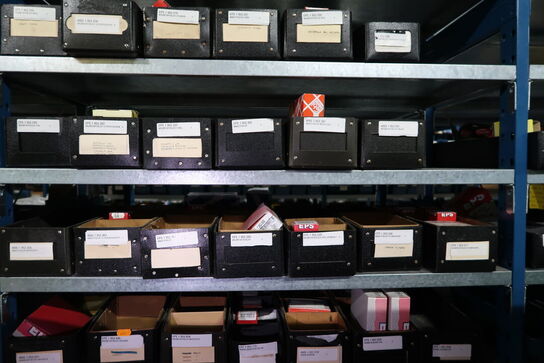 Div. Varelager, værktøj m.m.