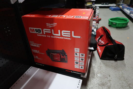 Kompressor MILWAUKEE M18 FAC-0