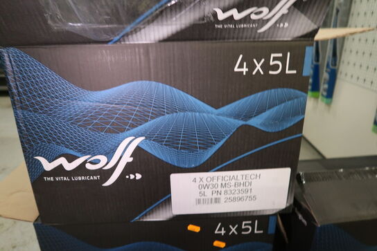 4 dunke olie WOLF 0W30 5L