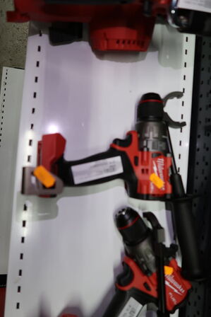 Akku bore/skruemaskine MILWAUKEE M189 FID3-0