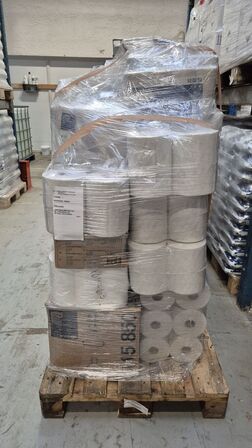 17 paller med diverse overskud fra Jysk Kemi Service