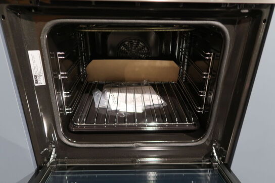 Zanussi ZOPKE6X3 Indbygningsovn