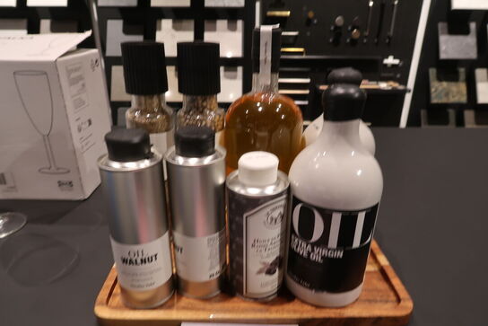 Bakke med diverse special produkter 