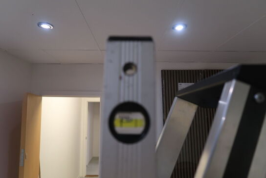 Alu trappestige + vaterpas