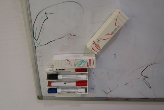 Magnettavle med tilbehør 