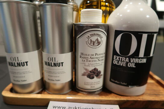 Bakke med diverse special produkter 