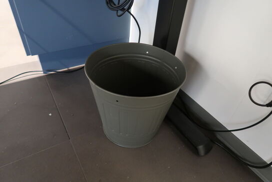 Hæve-/sænkebord + Kontorstol