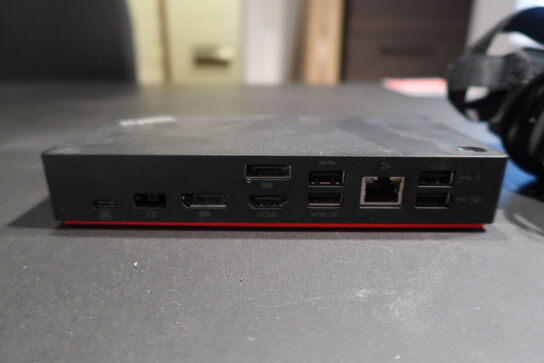 Lenovo Thinkpad USB-C Dock Gen 2