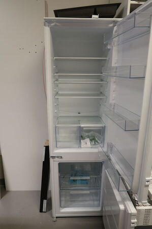 AEG 5000 ColdSense NSC5S181ES Integreret Køle-/Fryseskab 177.2 cm 