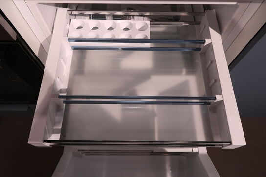 Liebherr Premium Uiko 1550-26 001 integreret køleskab